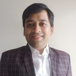 Mr Tharun Dhariwal (Angel Investor at BEEJ Network)